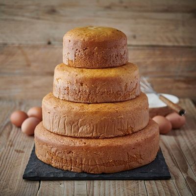 The Original Cake Company- Plain Ready to Decorate Vanilla Sponge Cake, Lovingly Handmade Cakes, Freshness Guaranteed, Great for Weddings, Birthday's & Celebrations, Vegetarian 8 Inches