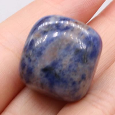 Bulk Natural Black Volcanic Lava Stone Ornaments Polished Rough Rock Reiki Mineral Crystals and Stones Healing Home Decor,Sodalite,5PC(100g)