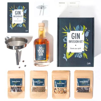 Gin Infusion Kit by Craftly | Natural Herbs for Homemade Cocktails | Cocktail Making Kit | Bartender Gift Basket | Birthday Gifts for Him & Her | Gifts for Men & Women | Spices & Bottle
