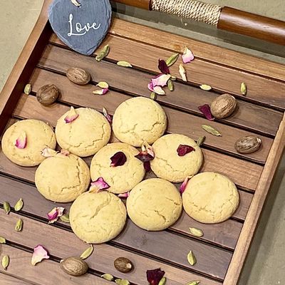 Deliciously Crispy 1kg Nankhatai: Indulge in the Perfectly Baked All Butter Ghee Biscuits with Irresistible Flavors!