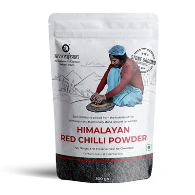 QURA Himalayan Red Chilli Powder - 300g | Hand Ground | Preservative Free | Rich in Essential Oil