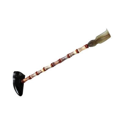 Veemoon Natural Ox Horn Massage Hammer Back Scratcher Massage Pat Pure Handcrafted Polished Ox Horn Tool for Muscle Relaxation and Pain Relief Random Color