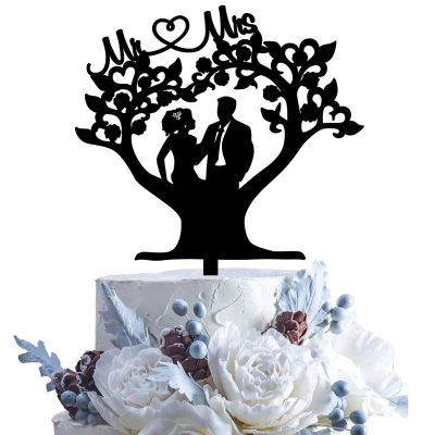 Romantic Mr & Mrs Wedding Cake Topper Bride and Groom Under the Tree Cake Topper Funny Love Cake Topper For Bridal Shower Wdding Engagement Anniversary Party Decorations