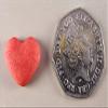 20 x edible 3D 20mm hearts, icing toppers, cake cupcakes decorations T058 (Red Shimmer) view 3