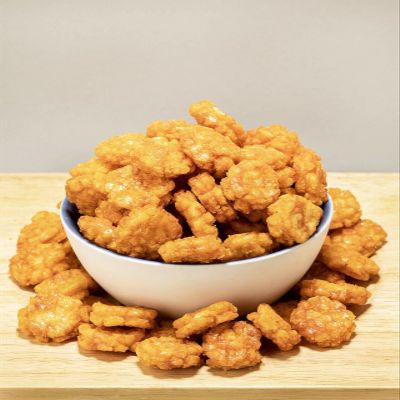 Chilli Rice Crackers 2.5kg  LARGE Bites Sized Bites - Hot Crunchy Crispy Sweet Spicy Flavour - Ready to Eat  Fried Thai Cracker Snack Puffs Bulk Chili Senbei Snacks Vegan (Packaging May Vary) PURIMA