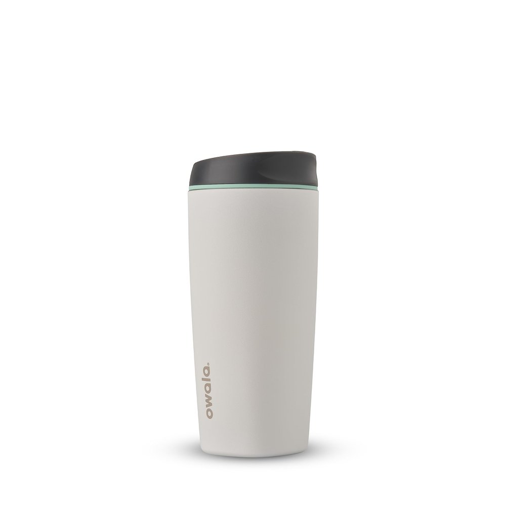 Owala SmoothSip Insulated Stainless Steel Coffee Tumbler, Reusable Cup, Travel Mug, 590ml, White (Cloudscape)