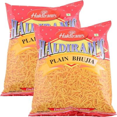Haldirams Savory Snacks  Easy to Carry Anywhere  Crispy, Crunchy & Spicy  Delicious Indian Namkeen Snacks  Made With Authentic Taste  Enjoy At Tea Time (Plain Bhujia, Pack of 2)