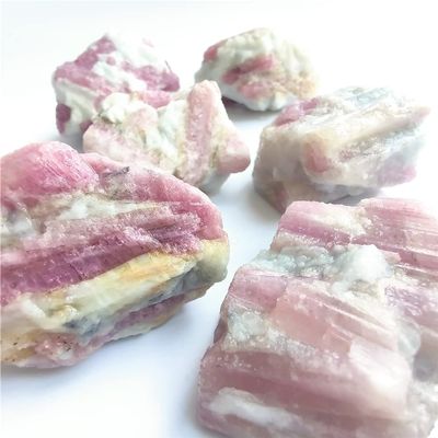 FUERLI Natural Brazilian Rubellite Rubellite Rubellite raw Stone Rubellite Stone Crystal Specimen Crystal Stones FZUGEDRLI (Color : 170-190g, Size : 2-5cm)