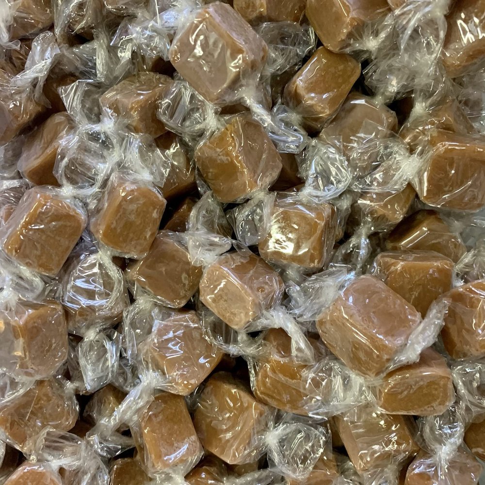 Wrapped Vanilla Fudge XL Retro Sweet Shop Gift Jar by The Gourmet Sweet Company