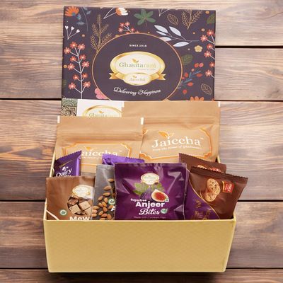 Ghasitaram Gifts Jaiccha Ghasitaram Hamper Box with Sweets with Milk Cake |Gift for Diwali,Holi,Rakhi,Valentine,Christmas,Birthday,Anniversary,Her,Him|