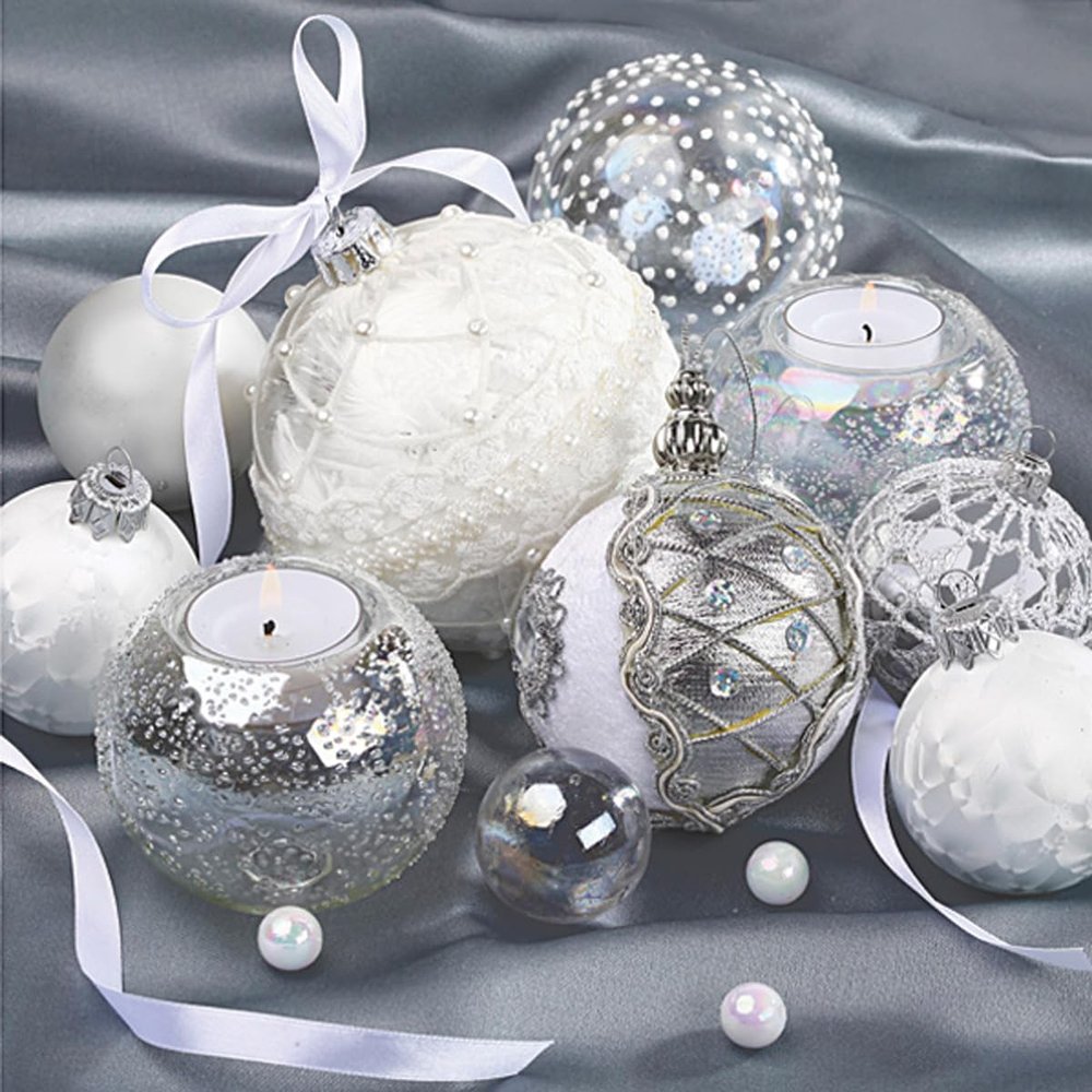 3-Ply Maki Xmas Decoupage Tissue Paper Napkins Decorative Christmas Serviettes 33cm x 33cm - Pack of 20 (Glamour Baubles on Gray Satin)