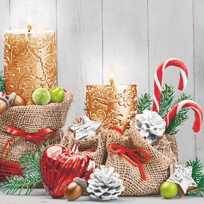 3-Ply Maki Xmas Decoupage Tissue Paper Napkins Decorative Christmas Serviettes 33cm x 33cm - Pack of 20 (Heart Shaped Bauble and Golden Candles)