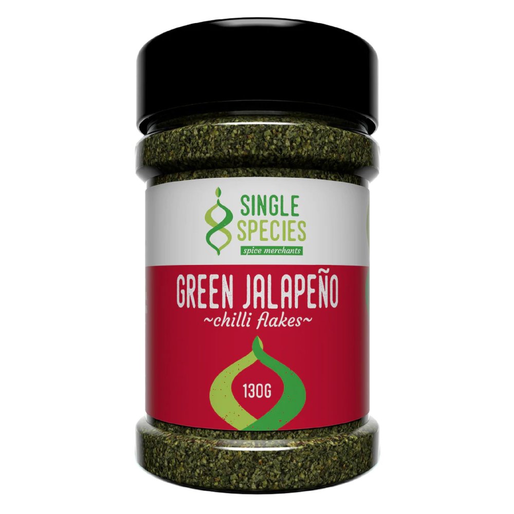 Angus & Oink | Superior Single Species Green Jalapeo Chilli Flakes | Versatile Year-Round Spice | Mild to Medium Heat Factor | Ideal for Stews, BBQs, Marinades, and Mexican Dishes | 1 x 130g