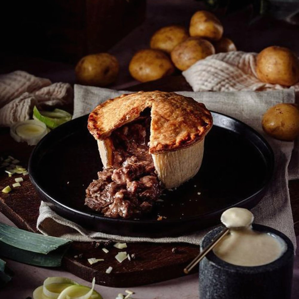 Wilfreds 6 Steak Pie Bundle - Savour the Flavour of Our Deliciously Award-Winning Pies. Individual Deep Filled Fresh Pies Delivered to Your Door.