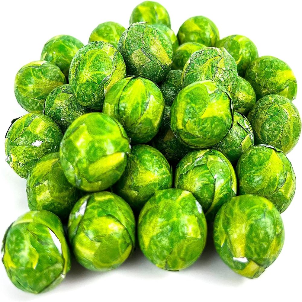 50 Milk Chocolate Novelty Christmas Brussel Sprouts Foil Christmas Chocolate Themed Sweet - Great As a Stocking Filler, Xmas Party Gift or Tasty Sharing Treats for Women/Men/Kids