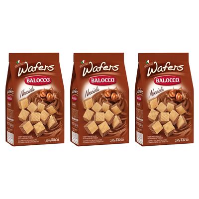 Balocco Wafer Nocciola 250g Italian Shortbread Biscuits | Cocoa & Cream Biscuit for Breakfast | Chocolate Swirl Cookies | Suitable for Vegetarians, Palm Oil Free Snack (WAFERS NOCCIOLA 250G, 3 Pack)