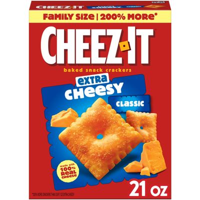 Cheez-It Cheese Crackers, Baked Snack Crackers, Lunch Snacks, Family Size, Extra Cheesy, 600ml Box (1 Box)