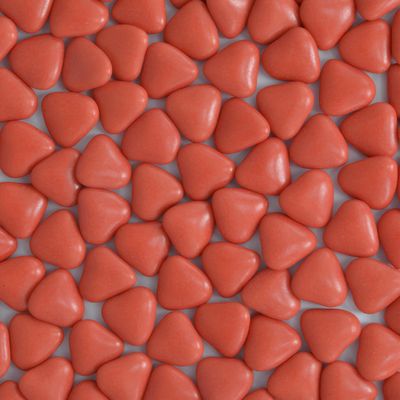 Chocolate Mini Dragees - MINI Heart Shaped Sugar Coated Confectionery - Red - For Wedding Favours and Baby Showers - Pack of 200 Hearts (200 Grams)