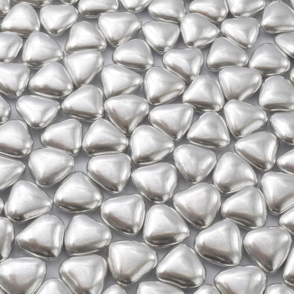 Chocolate Mini Dragees - MINI Heart Shaped Sugar Coated Confectionery - Silver - For Wedding Favours and Baby Showers - Pack of 200 Hearts (200 Grams)