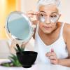Beavorty Facial Mask Bowl for Diy Face Mask Mixing Beauty Skincare Tools Silicone Bowl and Skincare Stick for Home Salon Use view 3