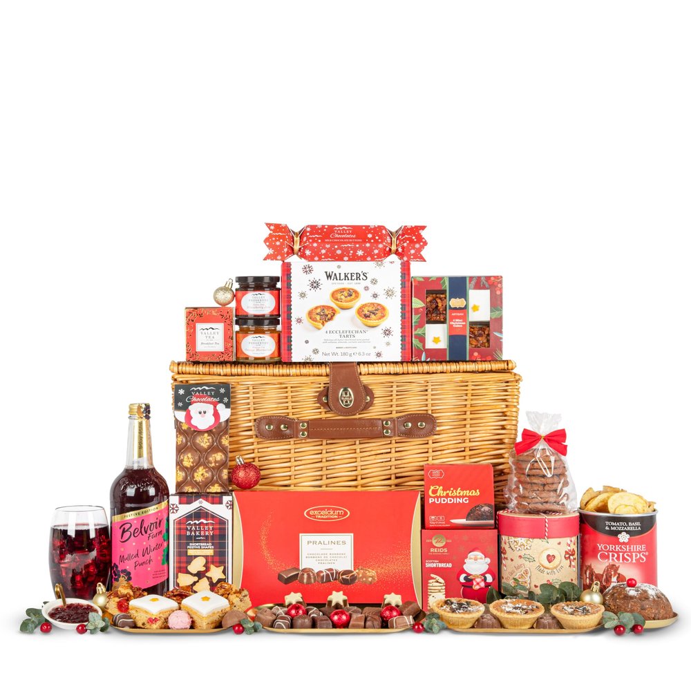 Happy Christmas Basket Luxury Festive Food Hamper with Family & Couple Treats