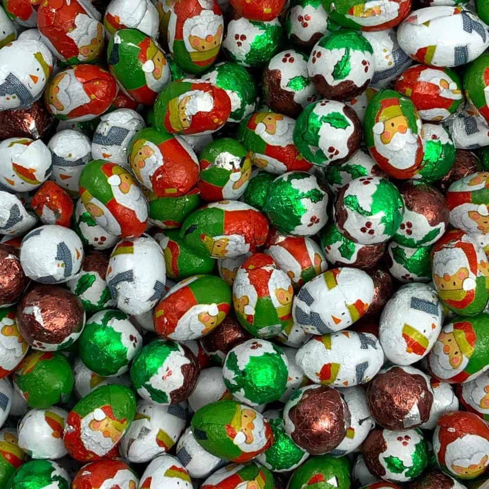 50 Milk Chocolate Novelty Christmas Ball Foil Christmas Chocolate Themed Sweet - Great As a Stocking Filler, Xmas Party Gift or Tasty Sharing Treats for Women/Men/Kids/Mum/Dad