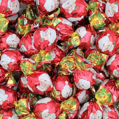 Christmas Pick N Mix Sweets - Reindeer, Christmas Trees, Elves, Penguins, Snowy Mix, SnowFlex (Santa Milk Chocolate, 200g)