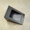 Agashi Curb Ramp, 2 Pack Rubber Wheel Chocks, Stair Buffer Ramp, for Most Tyre Sizes, Non Slip Base Chocks, Helps to Fix the Wheels view 4