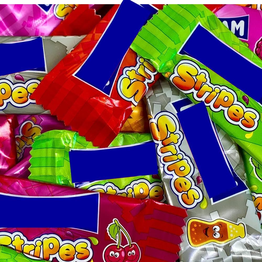 Moam Stripes Bag - Individually Wrapped Fruit & Colla Flavoured Chewy Sweets (800g)