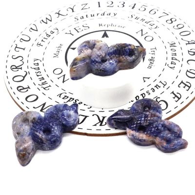 1PC 2" Snake Statue Natural Stone Crystal Rose Quartz Jade Jasper Lepidolite Carved Animal Figurine Home Decor,Blue Sodalite