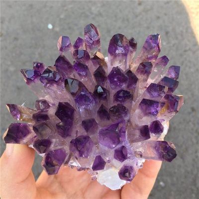BOMDOG Natural Crystal Cluster Raw Crystals Amethyst Specimen Ore Clear Quartz Ornaments Reiki Stone Home Decor Gift Feng Shui Decoration Crystal xiaguolingsm (Color : Amethyst, Size : 500-600g)
