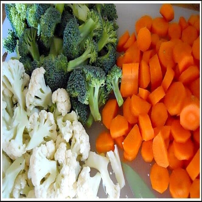 Broccoli || Cabbage || Carrot || Veggie Trio Medley || 1.5 KG || FPG4U || 16.99 ||