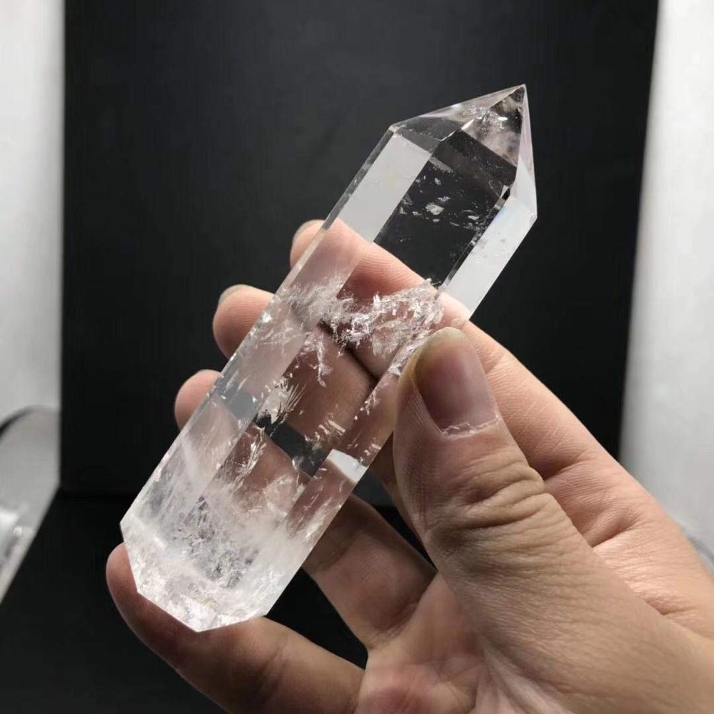 Beautiful Clear High Temperature Melted Smelting Crystal Quartz Point Hexagonal Obelisk Wand Specimen Decoration,9-10cm ZoCzkgzd (Size : 6-7cm)