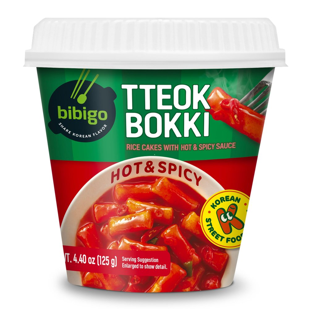 CJ Bibigo Tteokbokki Korean Rice Cake Topokki Instant Snack Cup 125g (Hot & Spicy Flavour)