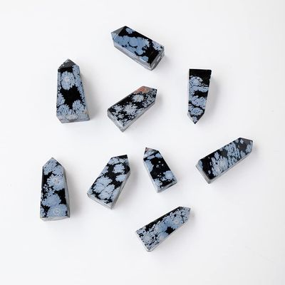 natural luster Home 1pcs Natural Snowflake Obsidian Tetrahedral Crystal Magic Point Tower Reiki Quartz Column Stone (Size : 10-20g)