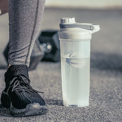 GraSky 500ML Eco-Friendly Gym Protein Shaker Bottle - Leak-Proof, Ideal for Smoothies and Workouts, Shatter-Resistant, Gray
