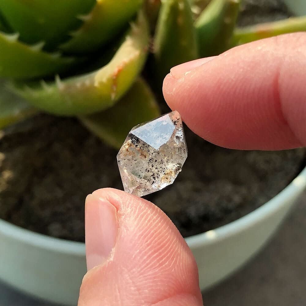 CZAOINCU Home Collections 1pc Natural Herkimer Diamond Point Crystals Quartz Raw Stone Home Room Decoration Gemstones