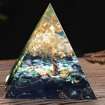 CZAOINCU Home Collections Natural Crystals and Stones Pyramid Generator Handmade Craft Amethyst for Home Decor Desktop Ornaments (Color : 34, Size : 1.9 * 1.9 * 1.9in)