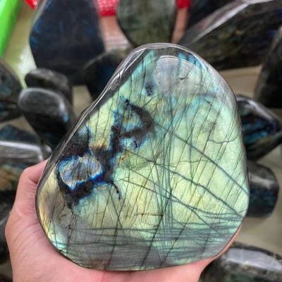 UYCUODLUY Natural Crystal Rough Natural Crystal 300-2.8 kg Natural Crystal Moonstone Rough Stone Jewelry Polished Quartz Labradorite Power Stone Crystal (Size : 2500-2800g)
