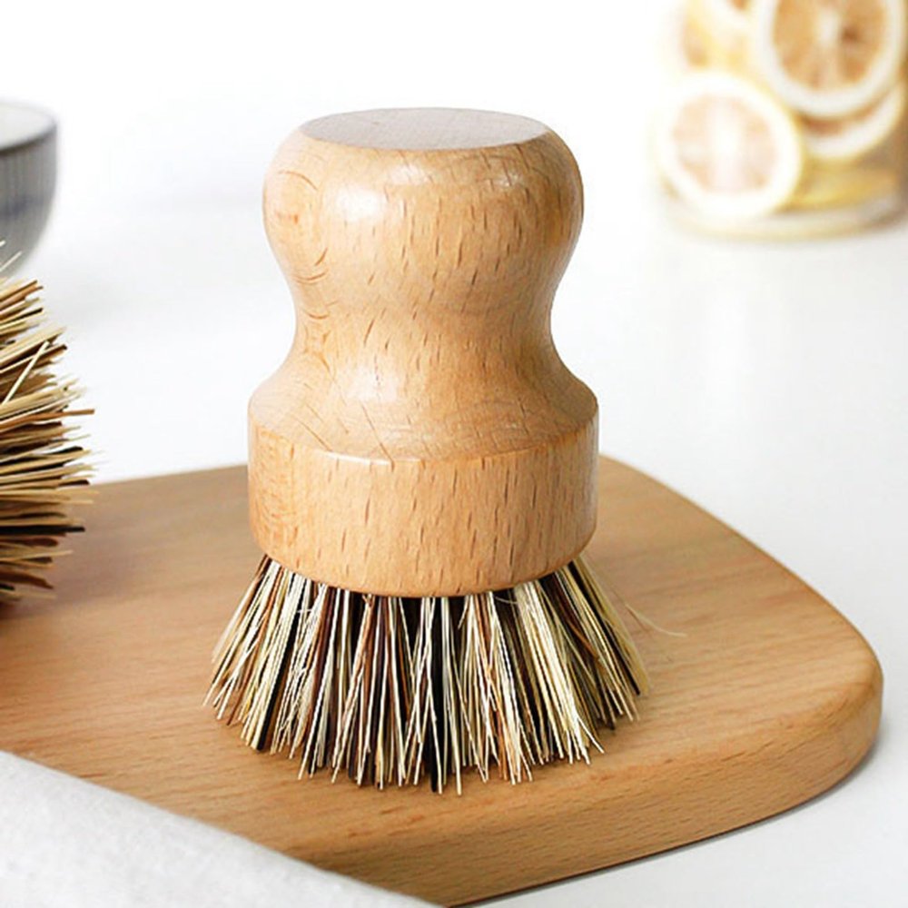 Palm Dish Brush, Washing up Brush with Short Handle Beech Wood Kitchen Brushes for Dishes for Kitchen Camping Cleaning or Any Pot Washing