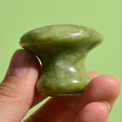1Pc Green Quartz Stone Massager Facial Roller Beauty Massage Eye Neck Slimming Health Beauty Tools