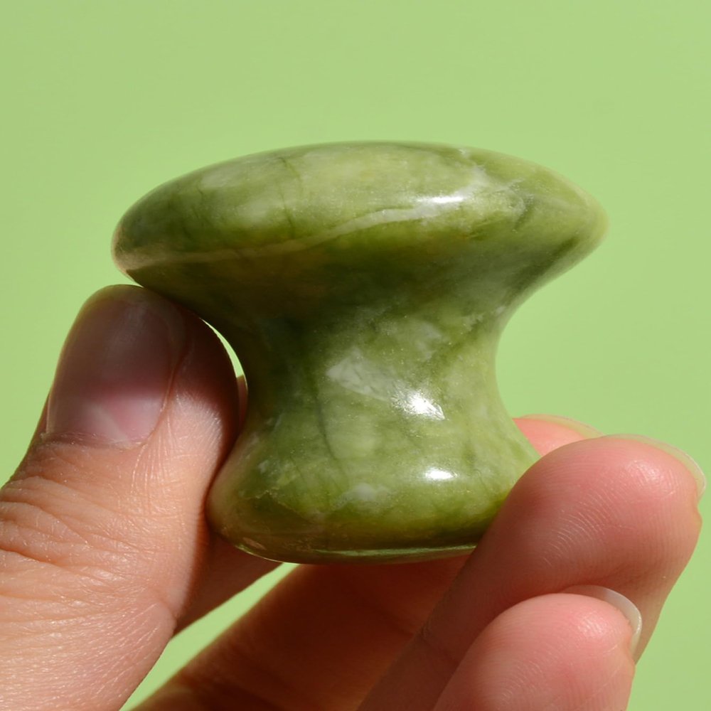 1Pc Green Quartz Stone Massager Facial Roller Beauty Massage Eye Neck Slimming Health Beauty Tools