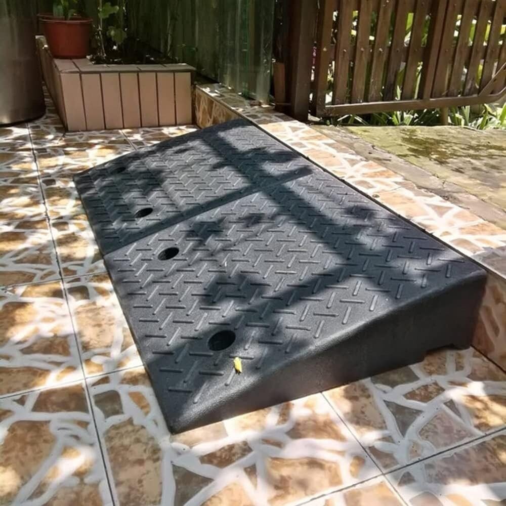 2 PCS Curb Ramps, Heavy Duty Plastic Threshold Ramp for Low Cars Driveway Loading Dock BikeMotorcycle Wheelchair Mobility (Size : 50x80x5.5cm)