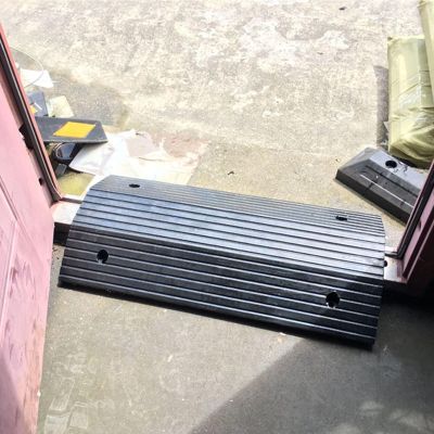 Wheelchair Ramp Slip-Resistant Rubber Ramps For Door Threshold, Indoor Outdoor Stable Bridge Transition Ramp - 2.4inch High