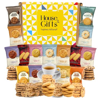 Biscuits Gift Set Biscuit Hamper Containing 15 Packs of Two (30 Biscuits Total) Including Border Biscuits, Walkers Assorted Biscuits & Shortbread | Yummy Biscuit Lovers Gift!