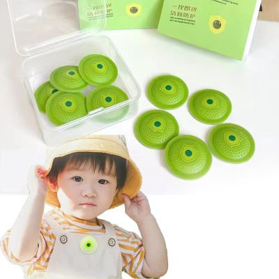 Mosquito Patches, Mosquito Repellent Sticker, Bead Mosquito Stickers for Kids and Adults, Natural Mosquito Patch Sticks to Any Surface, Suit for Outdoor Campping Hikking (20Pcs)