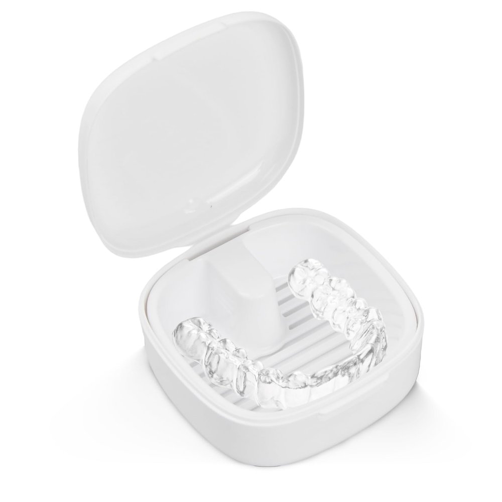 Braces Box with Strainer, Portable Denture Storage Box, Denture Wash Container Retainer Bath Box Cup Case, Invisible Braces Storage Box, Soaking Denture Box, Orthodontic Dental Retainer Box