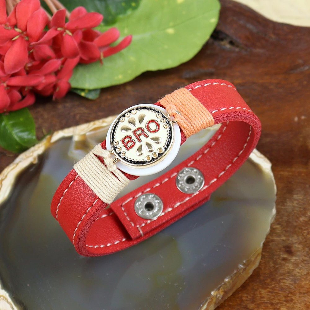 Ghasitaram Gifts Jaiccha Rakhi for Brother Rakhis Online PRK24-012 Premium Rakhi with 200 GMS of Soan Papdi