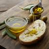 Aurora Extra Virgin Olive Oil, Italian Cold Pressed Olive Oil From Puglia, Perfect For Everyday Cooking, Marinades And Salad Dressings, Black Bottle, 500ML view 4