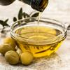 Aurora Extra Virgin Olive Oil, Italian Cold Pressed Olive Oil From Puglia, Perfect For Everyday Cooking, Marinades And Salad Dressings, Green Bottle, 500ML view 4